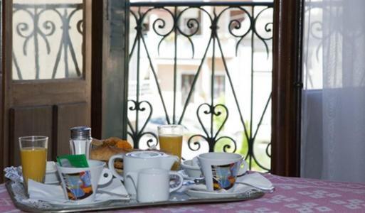 Hotel Le Dauphinois 艾克斯莱班 外观 照片